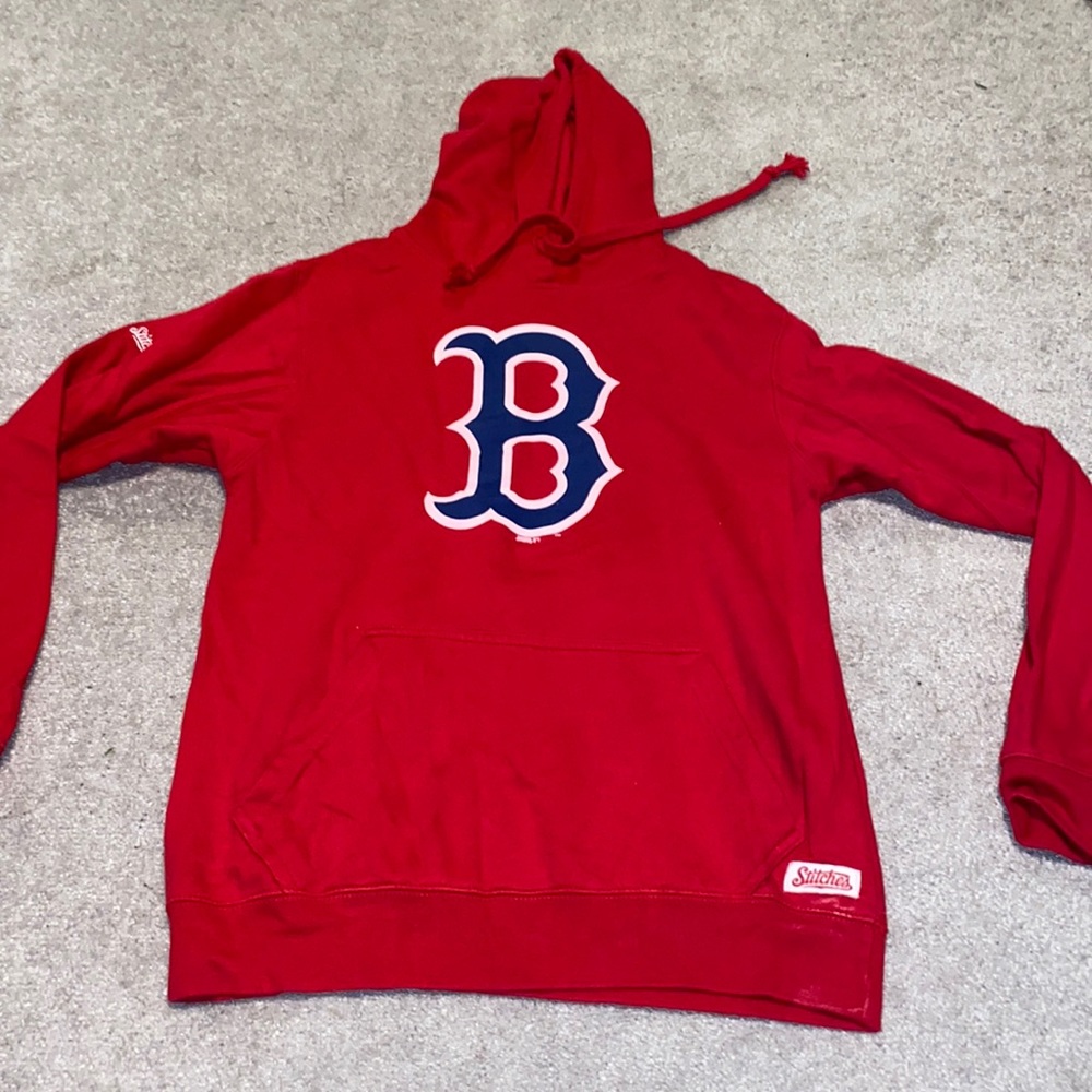 Boston Red Sox sweatshirt